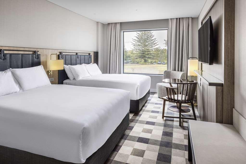 Отель Doubletree By Hilton Auckland Karaka Номер фото